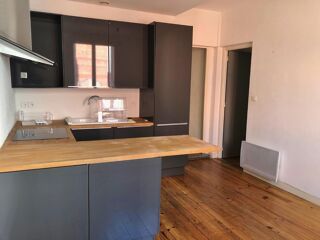  Appartement à louer 2 pièces 47 m²