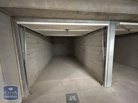  Parking / Garage � louer 