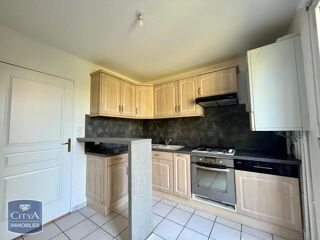  Maison à louer 6 pièces 117 m²