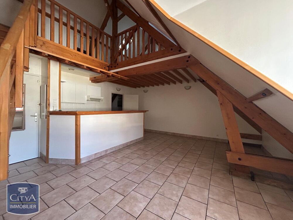 À LOUER : Appartement T2 situé à Blois, dans le départem....