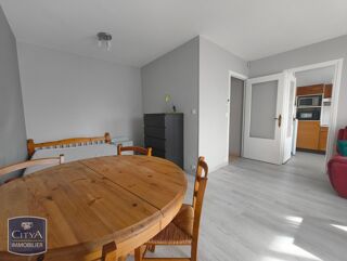 Appartement à louer 1 pièce 40 m²