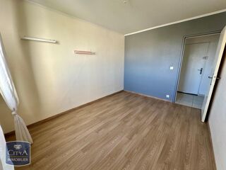  Appartement à louer 3 pièces 61 m²