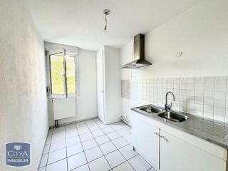  Appartement à louer 3 pièces 68 m²