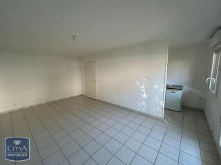  Appartement à louer 2 pièces 44 m²