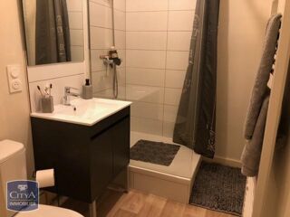  Appartement à louer 2 pièces 48 m²
