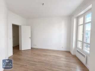 Appartement à louer 2 pièces 38 m²