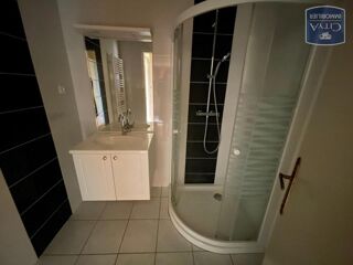  Appartement à louer 2 pièces 63 m²