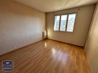  Appartement à louer 2 pièces 46 m²