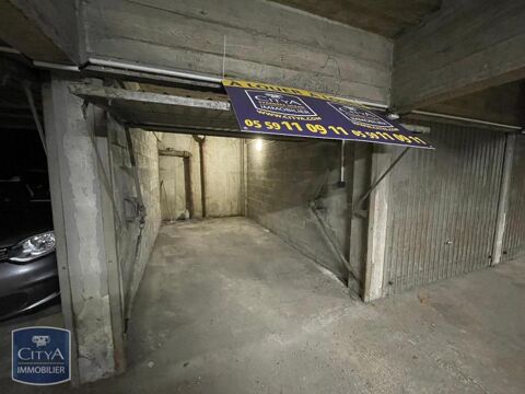  Parking / Garage � louer 12 m�