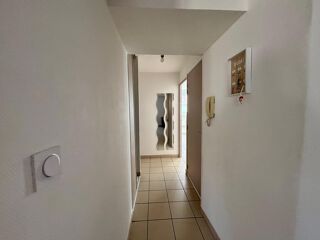  Appartement à louer 4 pièces 75 m²
