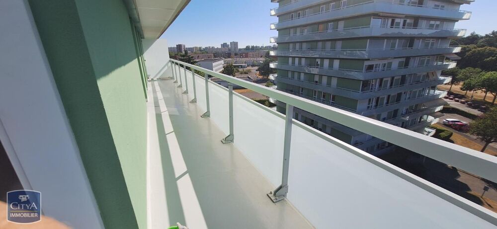 location Appartement - 2 pièce(s) - 67 m² Le Mans (72100)