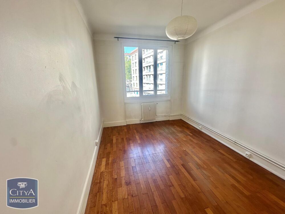 location Appartement - 3 pièce(s) - 61 m² Lyon 3