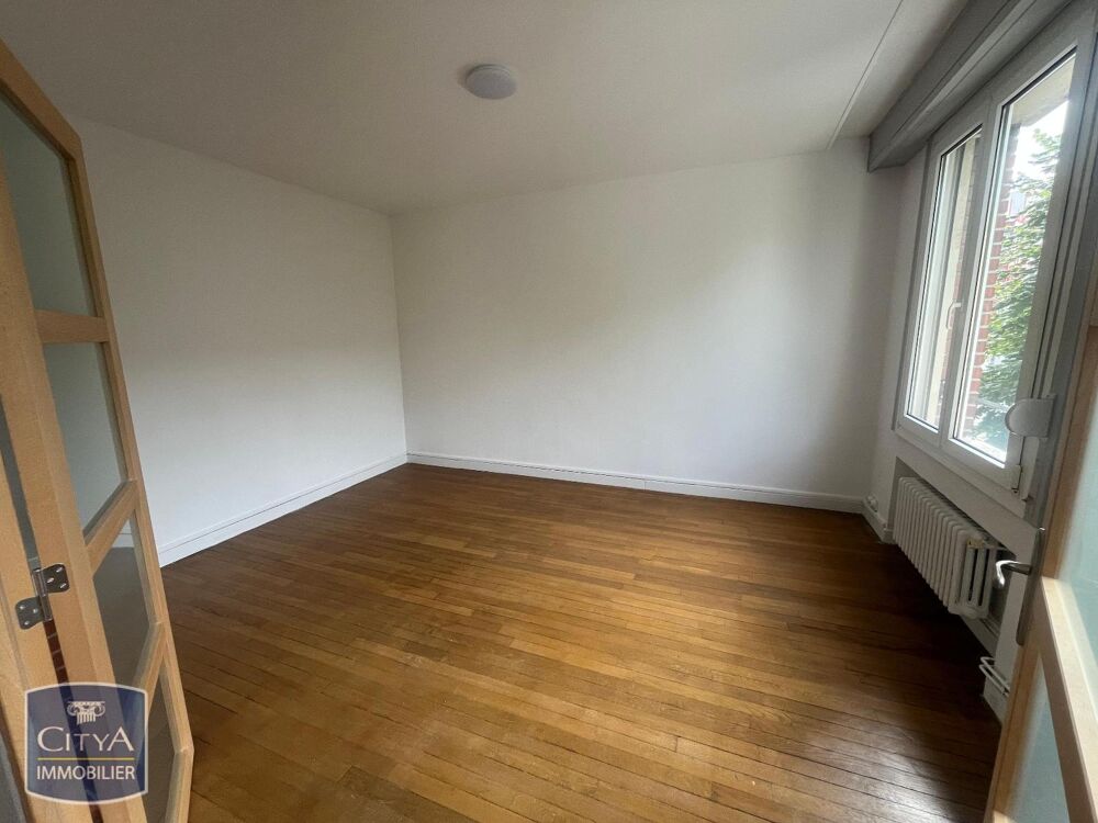 À LOUER ! Découvrez cet appartement meublé et rénové de ....