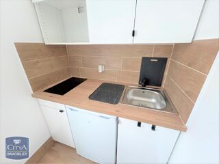  Appartement à louer 1 pièce 30 m²