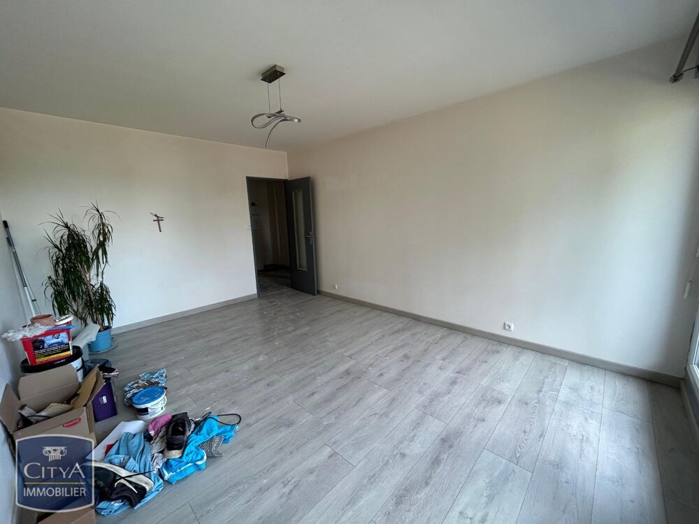 location Appartement - 3 pièce(s) - 69 m² Grand-Charmont (25200)