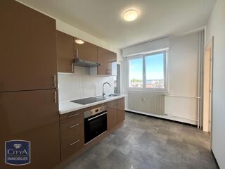  Appartement à louer 2 pièces 71 m²