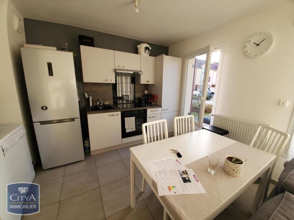À LOUER ! Découvrez cet appartement T2 situé à Amfrevill....