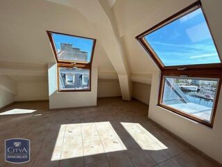  Appartement à louer 3 pièces 80 m²