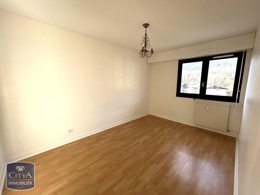 location Appartement - 2 pièce(s) - 51 m² La Motte-Servolex (73290)