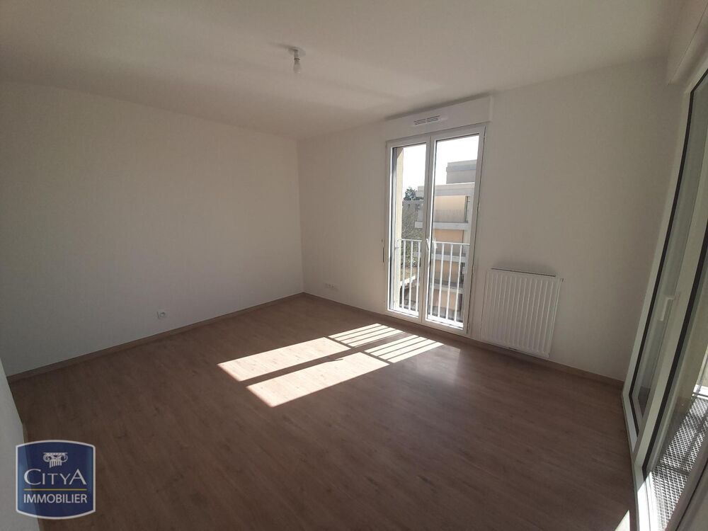 A LOUER - APPARTEMENT 2 PIÈCES AVEC TERRASSE Découvrez c....