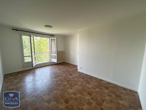   Location Appartement Appartement - 3 pièce(s) - 65 m²