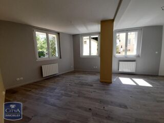  Appartement à louer 4 pièces 64 m²