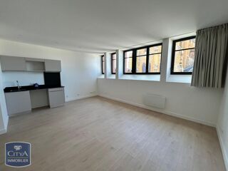  Appartement à louer 1 pièce 33 m²