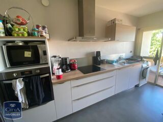  Appartement à louer 3 pièces 67 m²