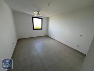 Appartement à louer 2 pièces 56 m²