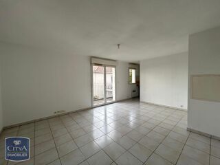  Appartement à louer 2 pièces 47 m²
