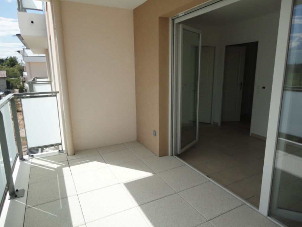 location Appartement - 2 pièce(s) - 37 m² Décines-Charpieu (69150)