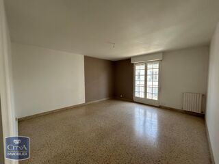  Appartement à louer 3 pièces 70 m²