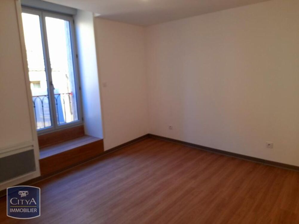 location Appartement - 2 pièce(s) - 55 m² Clermont-l'Hérault (34800)