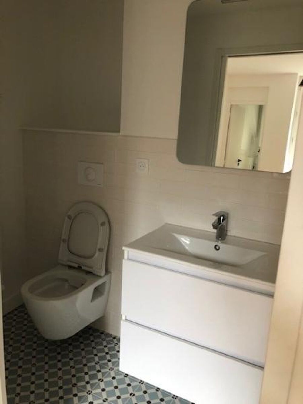 location Appartement - 2 pièce(s) - 29 m² Saint-Étienne (42000)