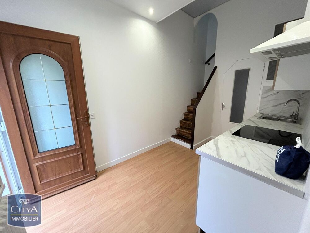 À LOUER : Maison T2bis sur 3 niveaux idéalement placée r....