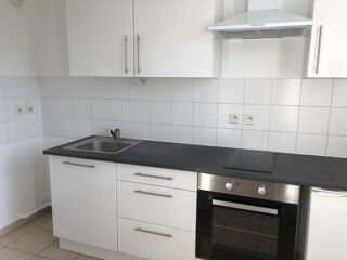  Appartement à louer 3 pièces 63 m²