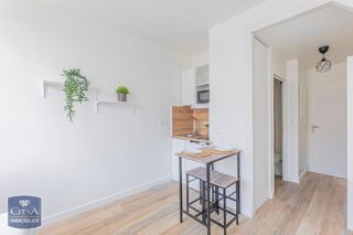  Appartement à louer 1 pièce 16 m²