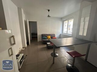  Appartement à louer 2 pièces 31 m²