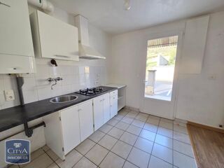  Appartement à louer 3 pièces 48 m²