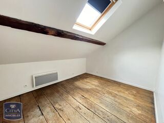  Appartement à louer 3 pièces 32 m²