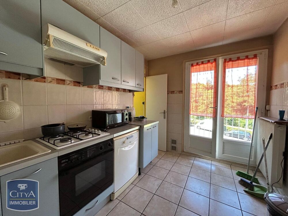 À LOUER : Appartement T3 situé à Firminy, dans le départ....