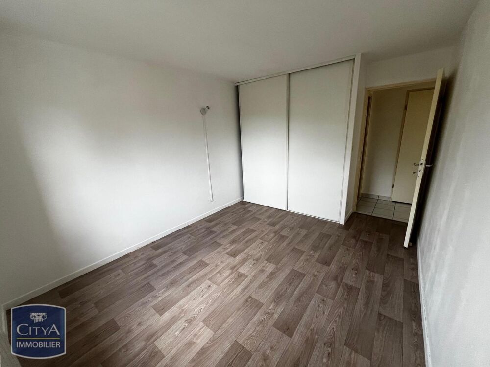 location Appartement - 2 pièce(s) - 48 m² Vayres (33870)