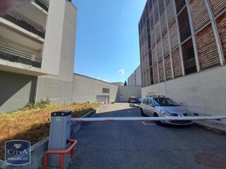  Parking / Garage � louer 15 m�
