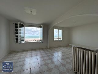  Appartement à louer 2 pièces 55 m²