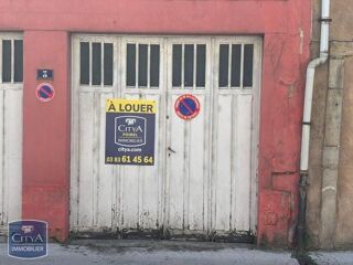  Parking / Garage à louer 