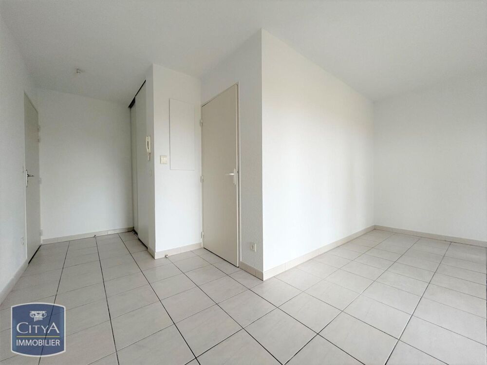 location Appartement - 2 pièce(s) - 49 m² Sorgues (84700)