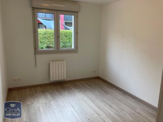  Appartement à louer 3 pièces 64 m²