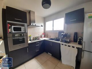  Appartement à louer 4 pièces 74 m²