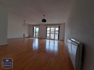  Appartement à louer 3 pièces 95 m²