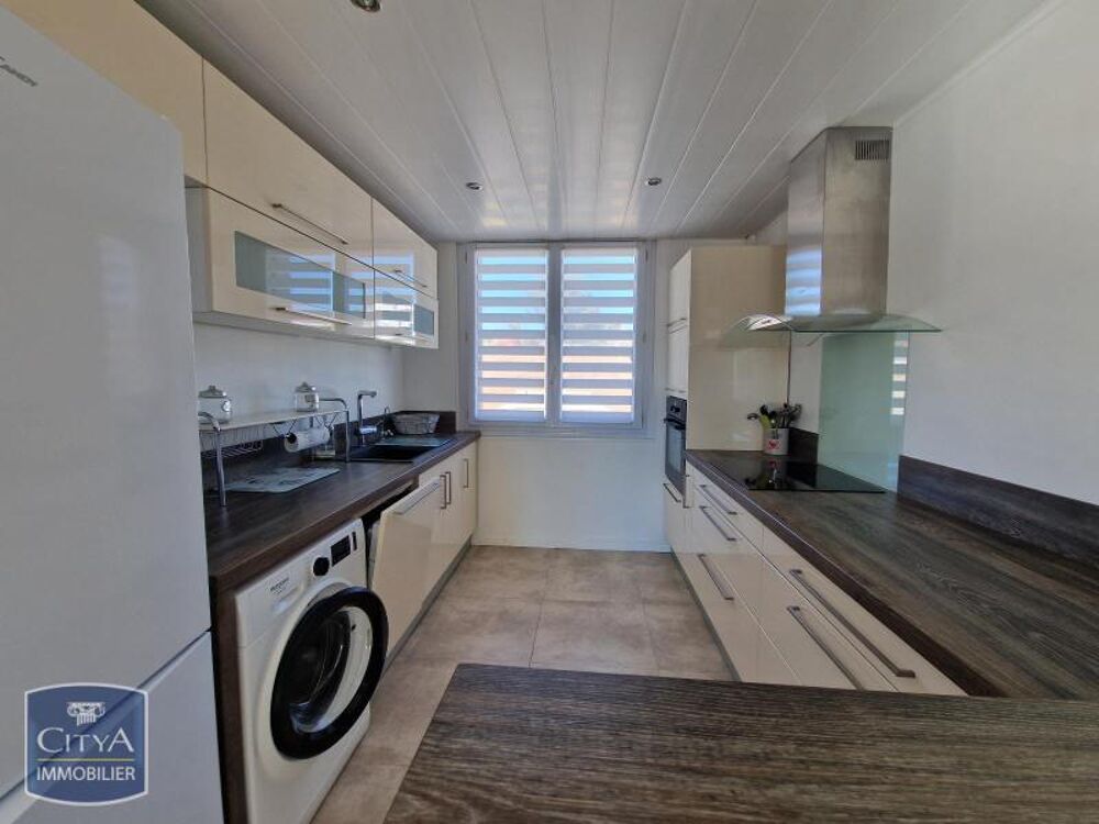 location Appartement - 2 pièce(s) - 54 m² Fréjus (83600)